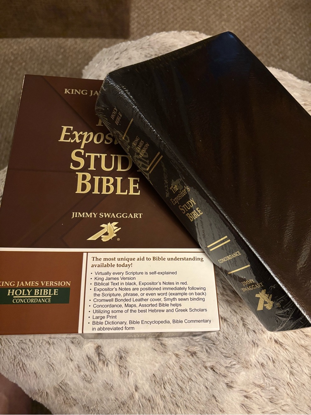 The Expositor's Study Bible - King James Version - Jimmy Swaggart NWT - Picture 2 of 5